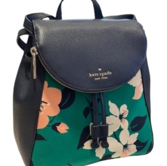 NWT Kate Spade ♠️ Leila Medium Flap Backpack Lily Blooms Green Multi Color - Picture 5 of 11